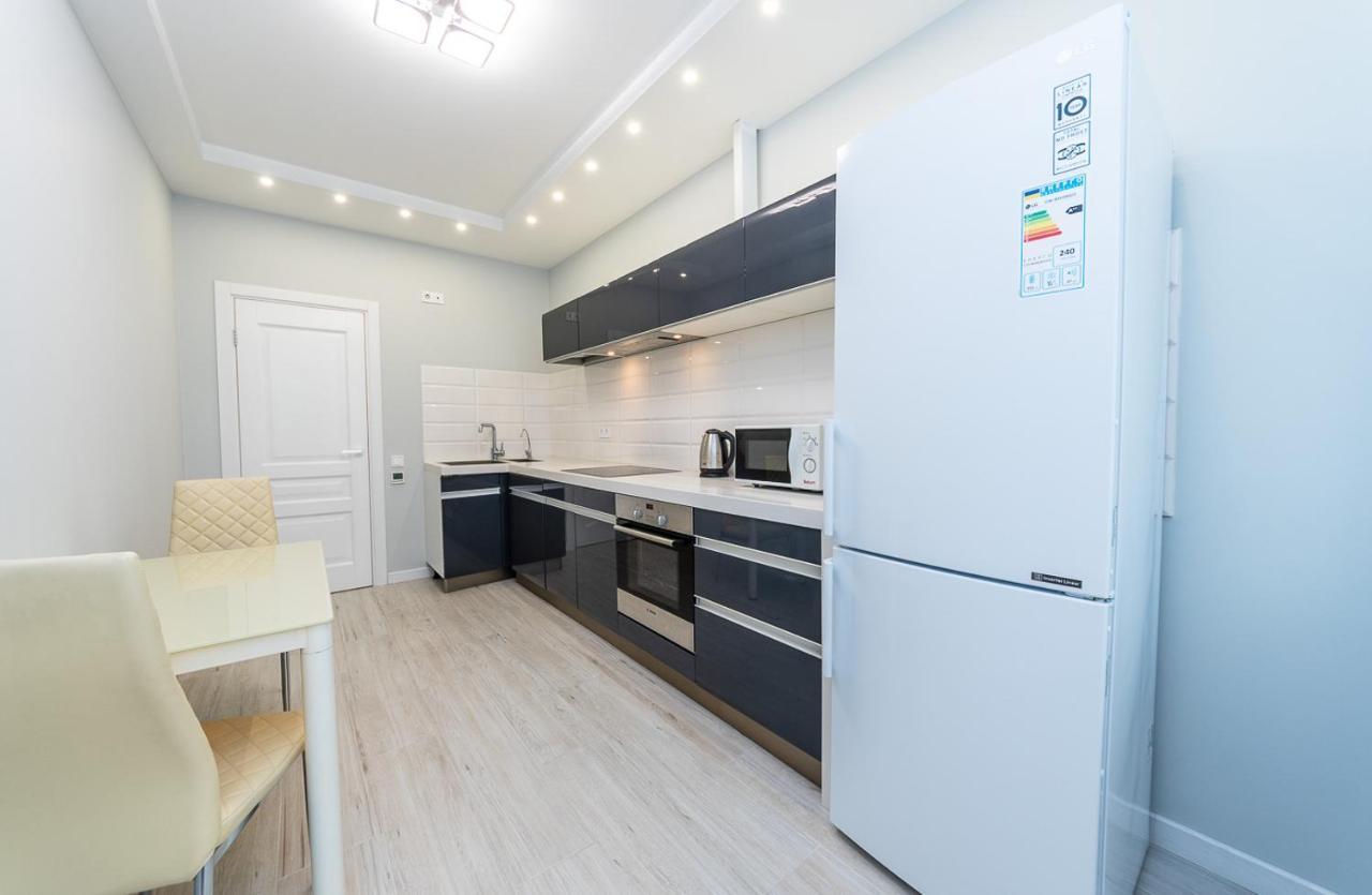 Flatrent Drahomanova 2A Apartment Kiev Exterior foto