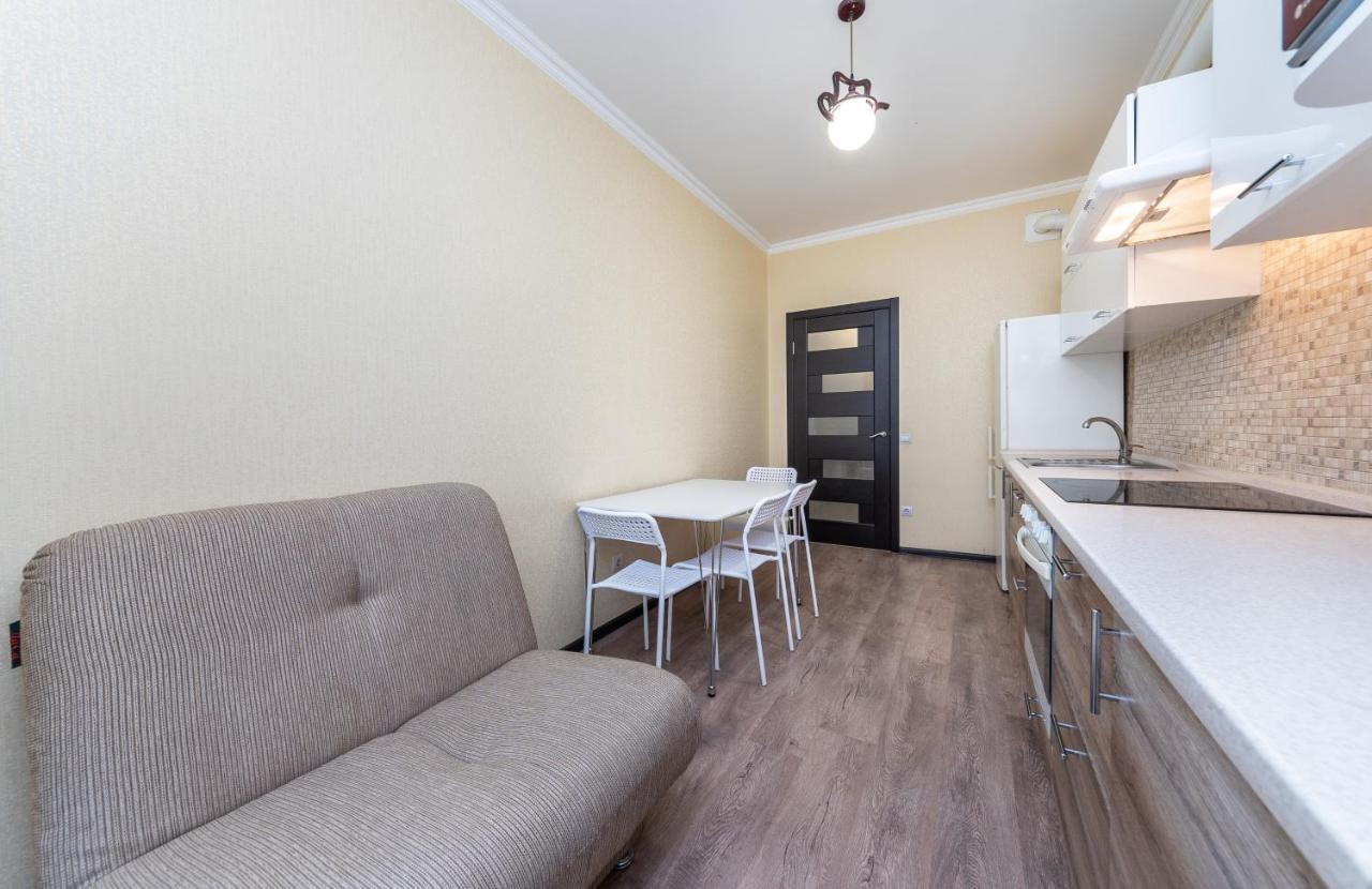 Flatrent Drahomanova 2A Apartment Kiev Exterior foto