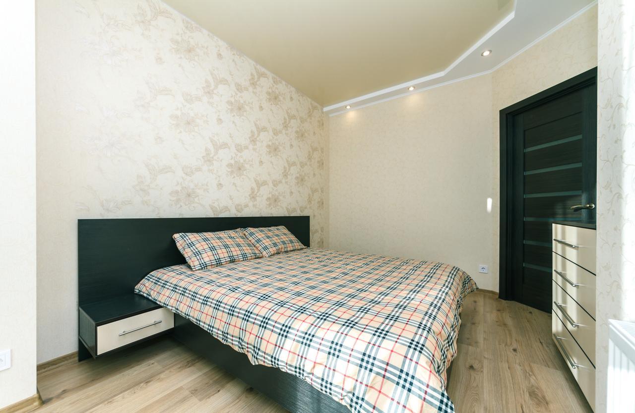 Flatrent Drahomanova 2A Apartment Kiev Exterior foto