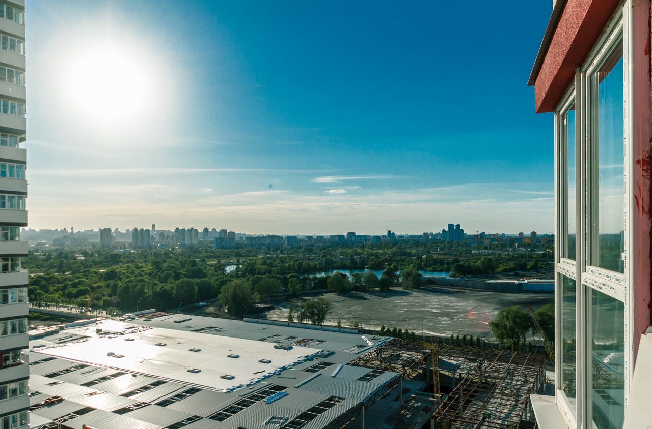 Flatrent Drahomanova 2A Apartment Kiev Exterior foto