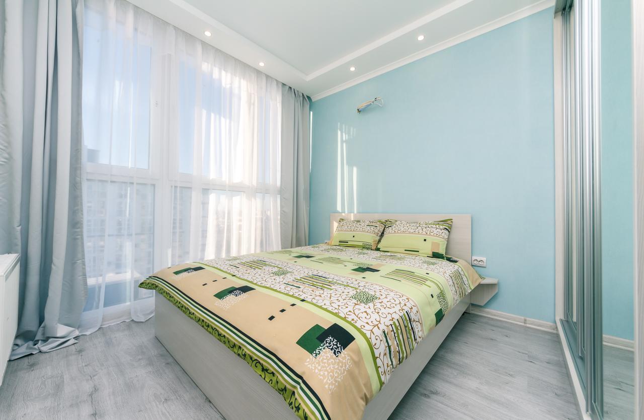 Flatrent Drahomanova 2A Apartment Kiev Exterior foto