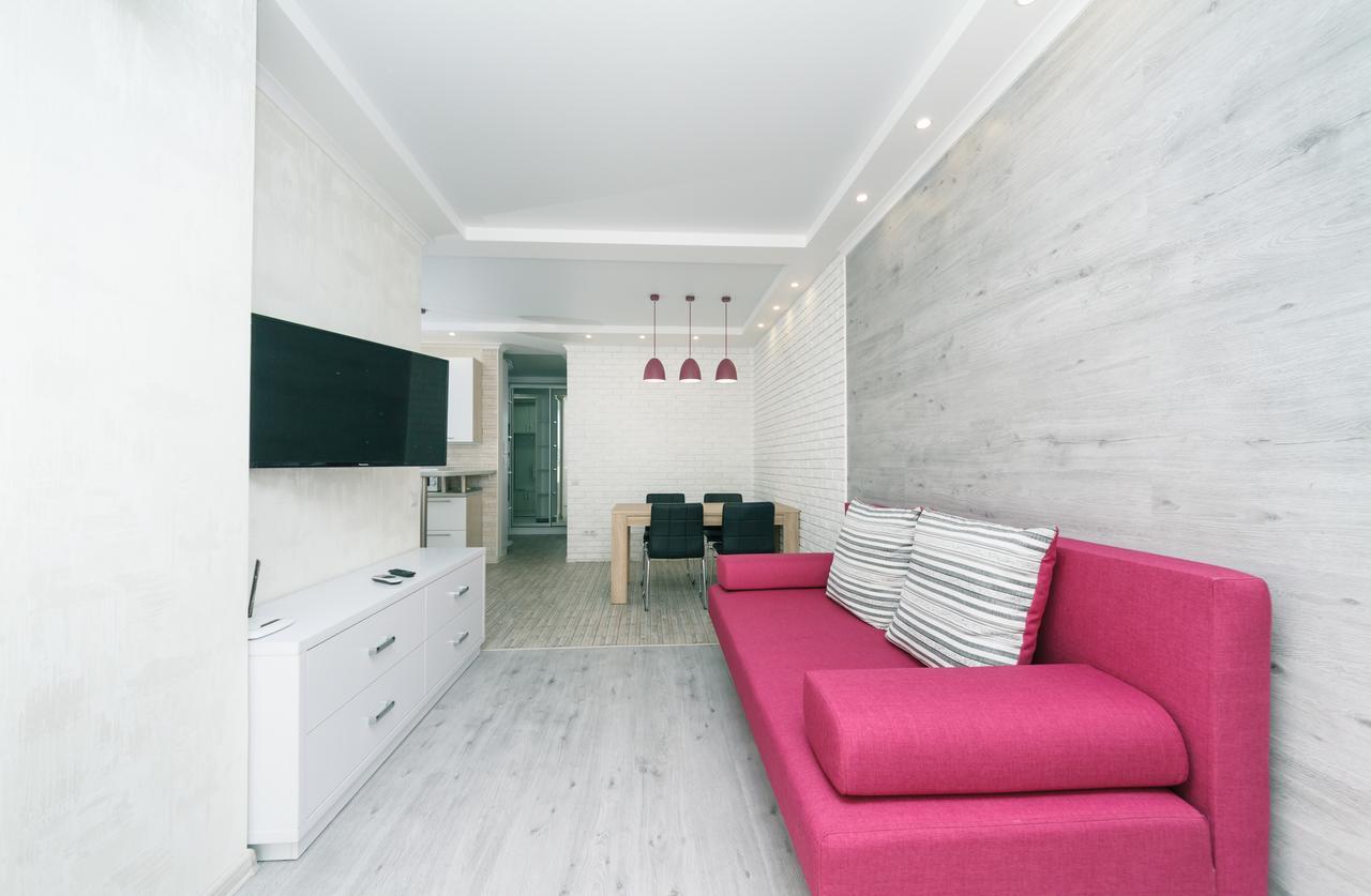 Flatrent Drahomanova 2A Apartment Kiev Exterior foto