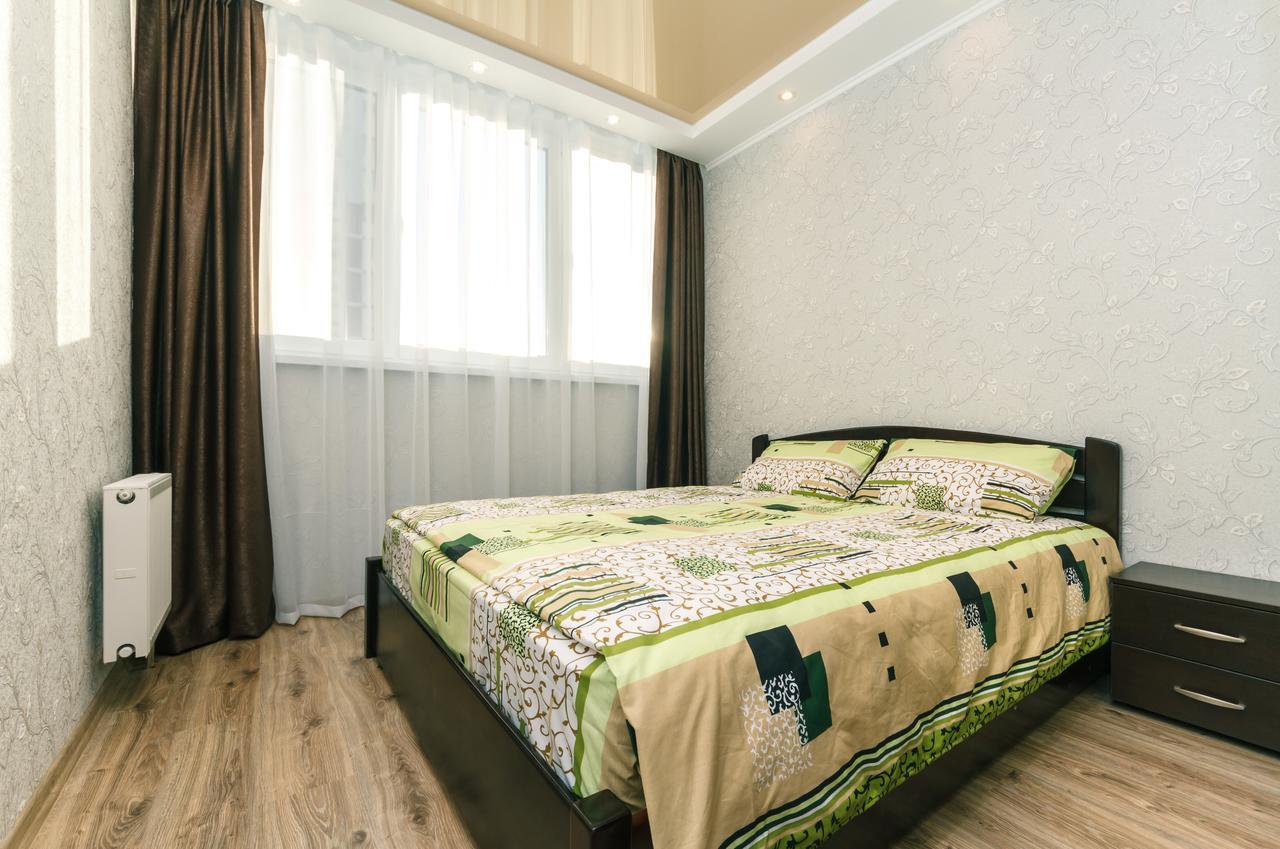 Flatrent Drahomanova 2A Apartment Kiev Exterior foto
