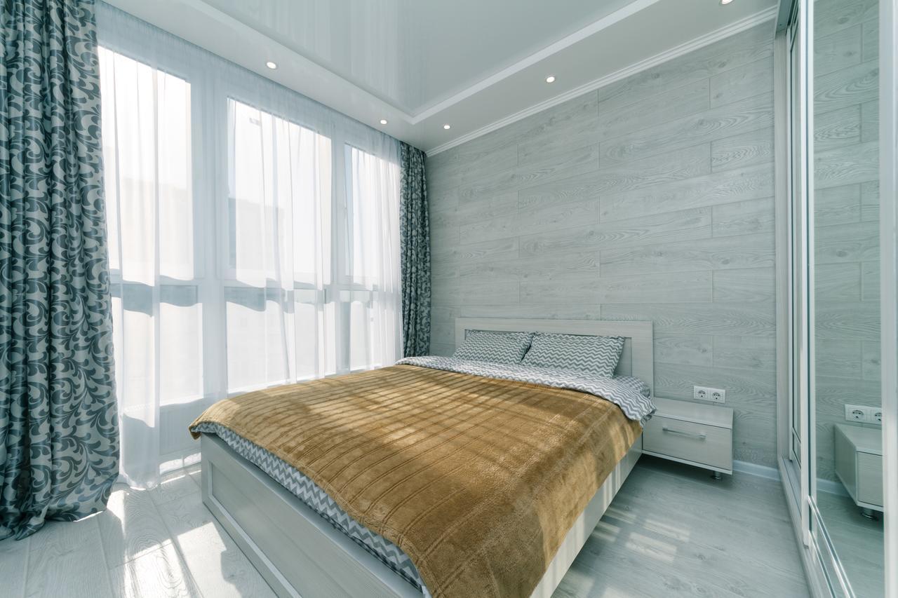 Flatrent Drahomanova 2A Apartment Kiev Exterior foto